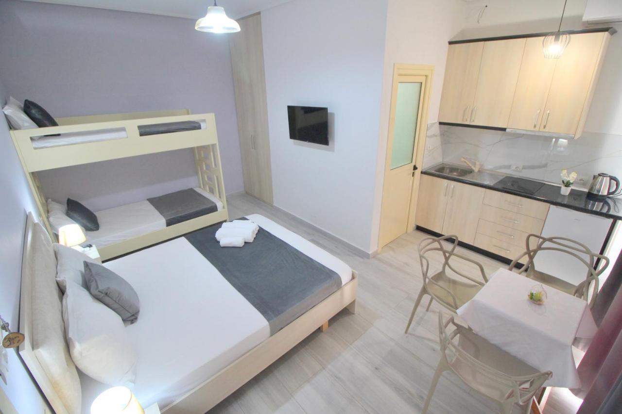 Vision 4 Ksamil Villa Apartments And Rooms Exteriör bild