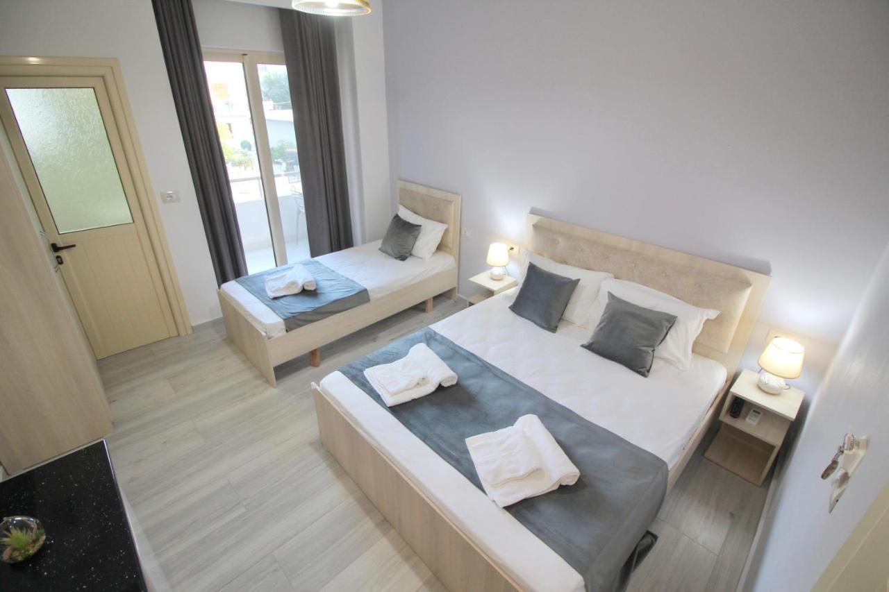 Vision 4 Ksamil Villa Apartments And Rooms Exteriör bild